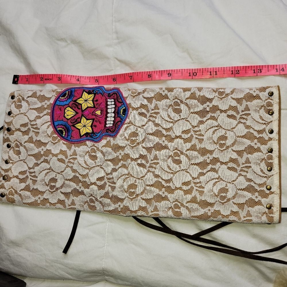 NWT Sugar Skull‎ Women's Tall Lace Cowboy Cowgirl Boot Covers Adjustable Size - Picture 4 of 6